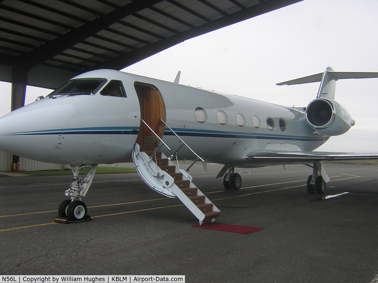 N56L, 1993 Gulfstream Aerospace G-IV C/N 1213, leaving with celebrities heading to California (plane owned by FOX TV)