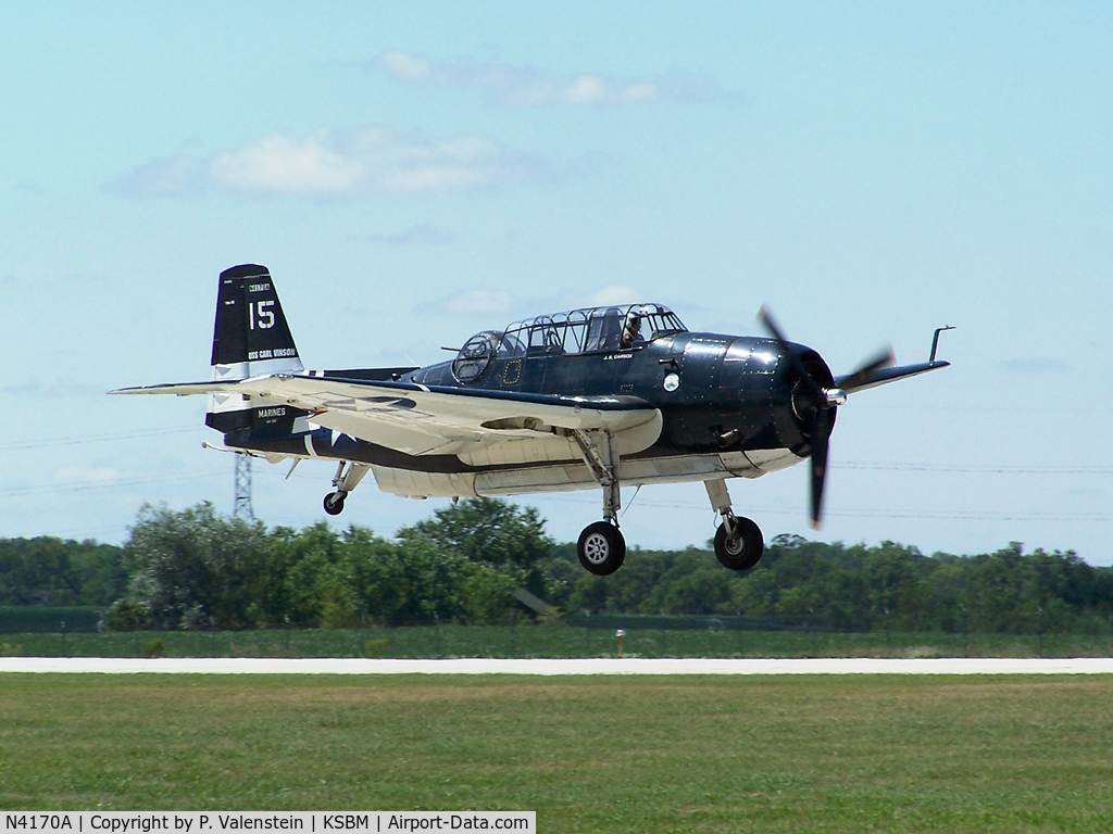 N4170A, Grumman TBM-3E Avenger C/N 4358 (Bu91453), N4170A comes in on final for rwy 3 during Jeeps' tribute to WWII