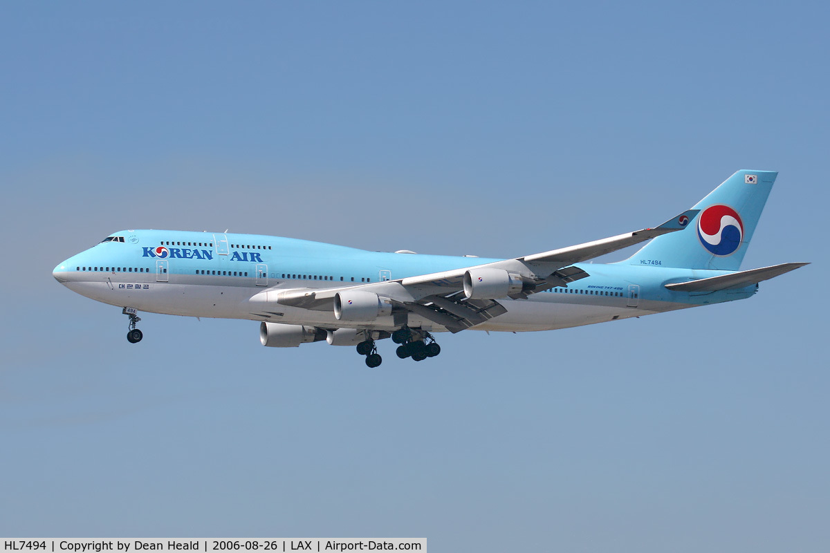 HL7494, Boeing 747-4B5 C/N 27662, Korean Air HL7494 (FLT KAL11) from Incheon Int'l (RKSI) - Seoul, Korea - on final approach to RWY 24R.