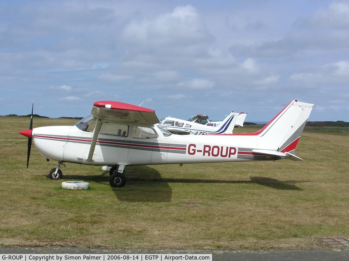 G-ROUP, 1976 Reims F172M Skyhawk Skyhawk C/N 1451, Cessna F172M sitting in the Cornish sunshine