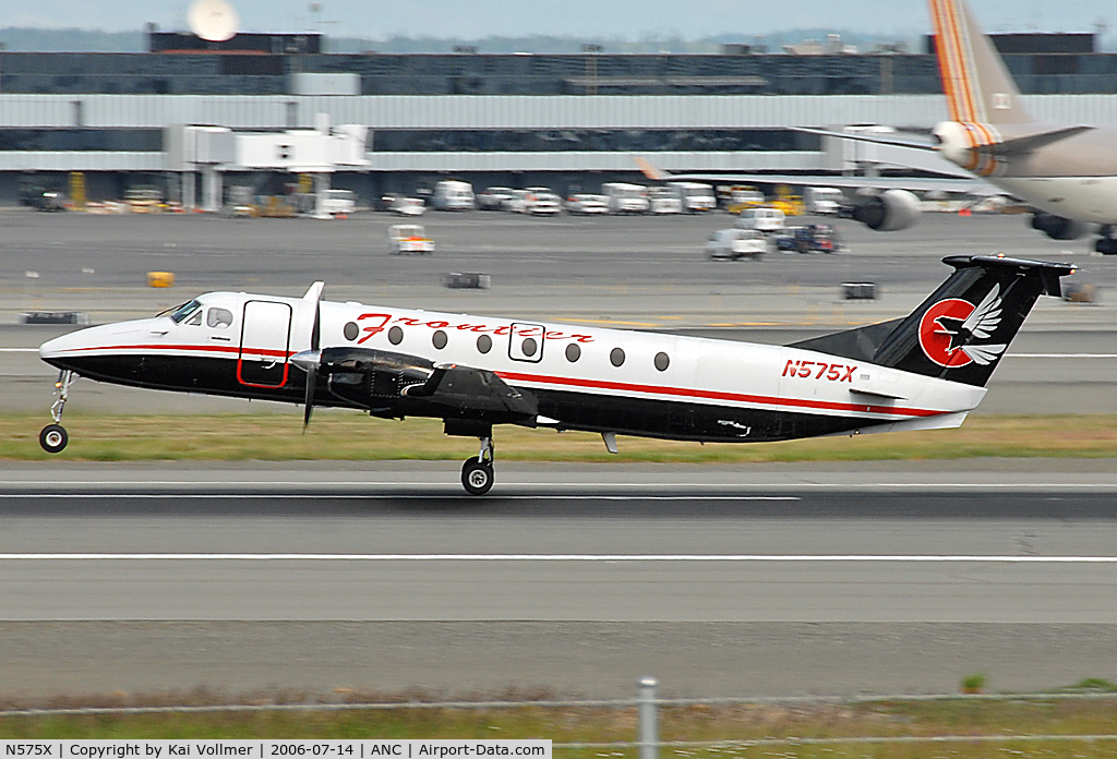 N575X, 1991 Beech 1900C C/N UC-149, taking off Rwy 24L