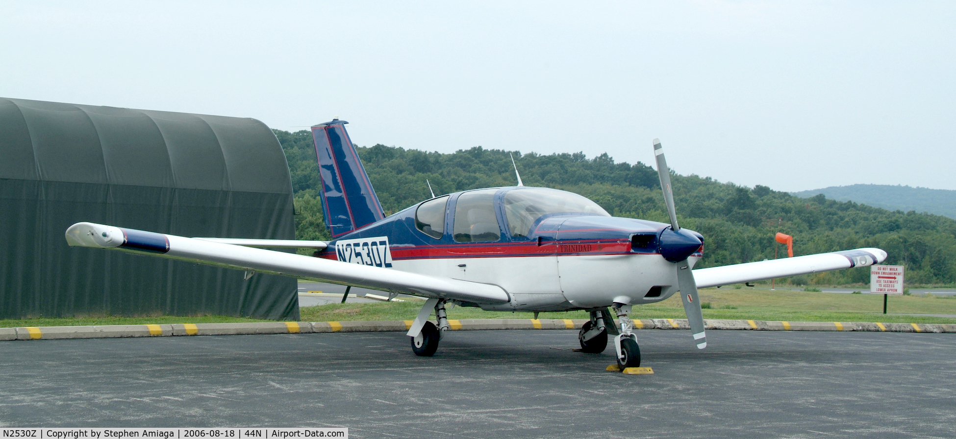 N2530Z, Socata TB-20 Trinidad C/N 955, Trinidad in for a $100. hamburger