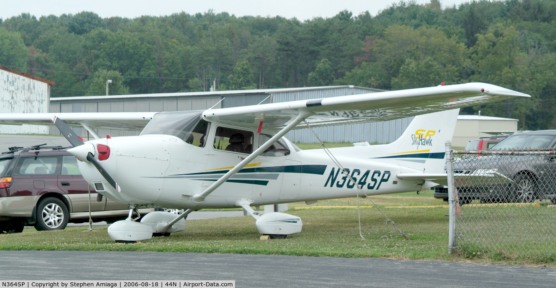 N364SP, 2001 Cessna 172S C/N 172S8782, Next to the pilot shop at Sky Acres.