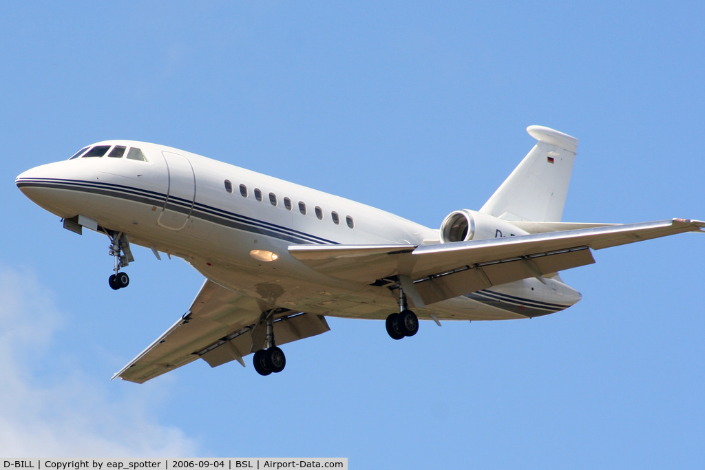 D-BILL, 2004 Dassault Falcon 2000EX C/N 033, another guest for Jet Avation