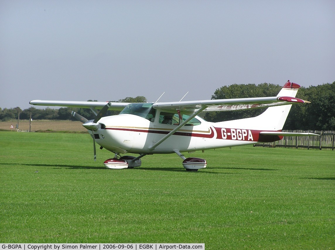 G-BGPA, 1978 Cessna 182Q Skylane C/N 182-66538, Cessna visiting Sywell
