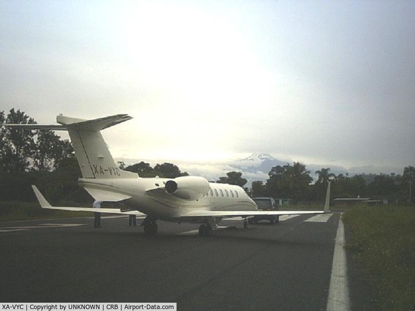 XA-VYC, 1999 Learjet 45 C/N 034, CORDOBA, VERACRUZ. AIRFIELD