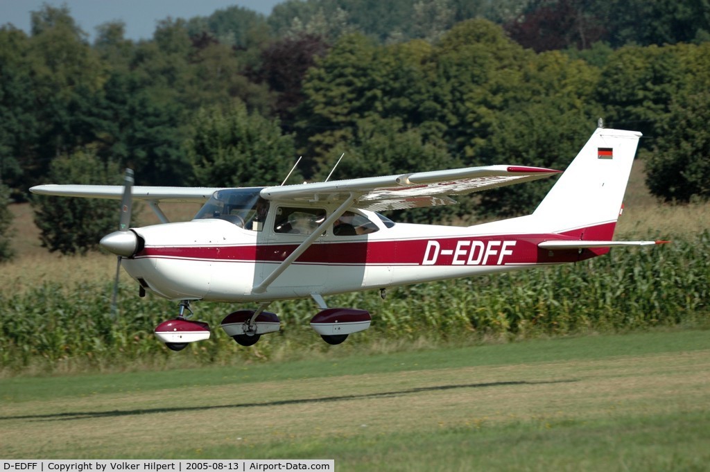 D-EDFF, Reims F172H Skyhawk C/N 0463, Reims/Cessna F.172H