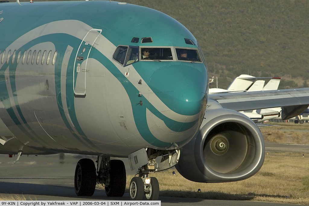 9Y-KIN, 2000 Boeing 737-8Q8 C/N 28234, BWIA Boeing 737-800