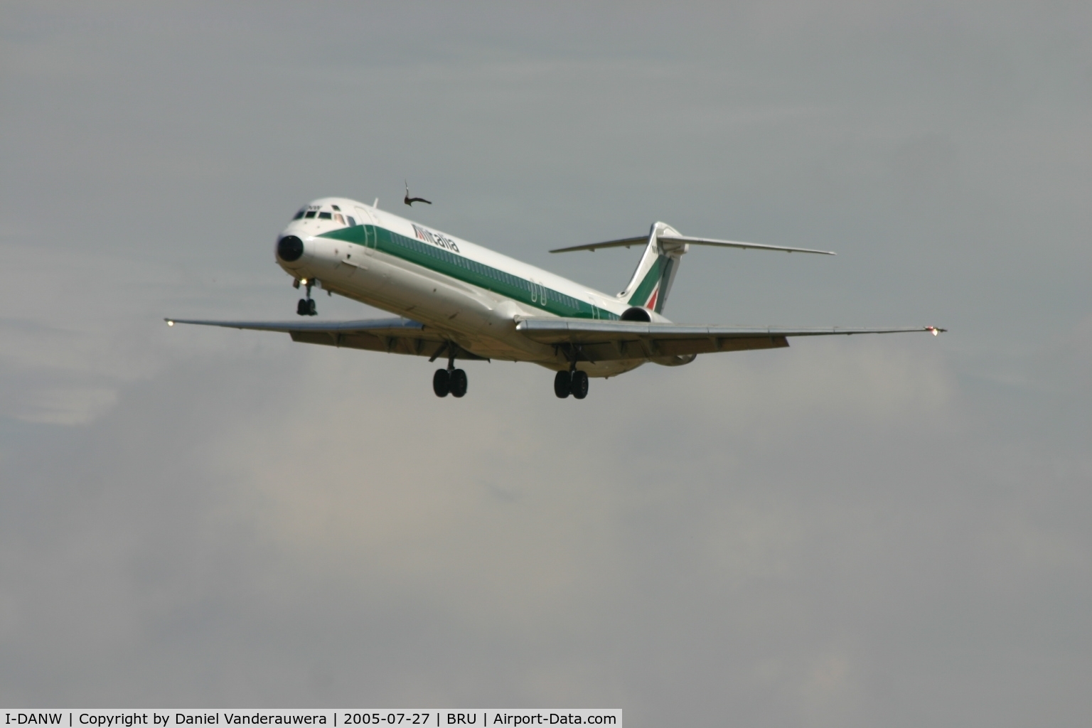 I-DANW, 1992 McDonnell Douglas MD-82 (DC-9-82) C/N 53206, do not worry for the bird