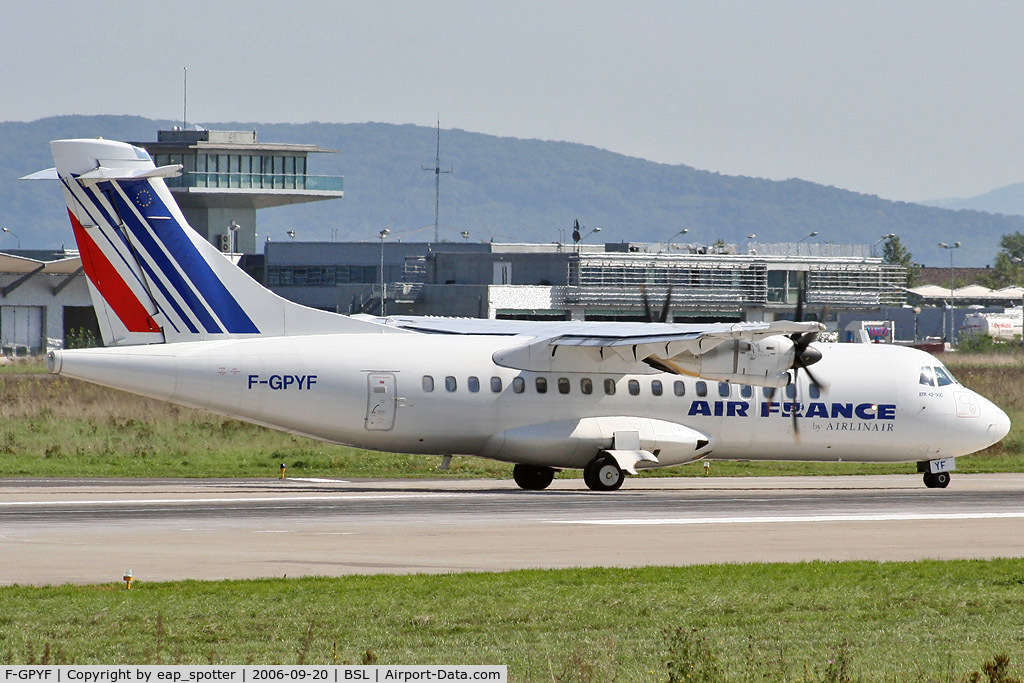 F-GPYF, 1995 ATR 42-500 C/N 495, departing runway 16 to LYS
