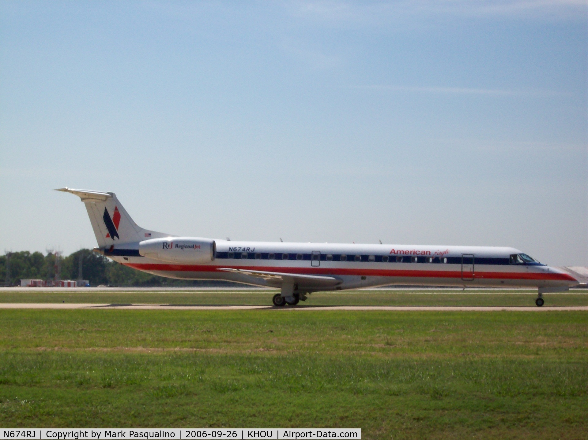 N674RJ, 2004 Embraer ERJ-145LR (EMB-145LR) C/N 14500801, EMB-145LR