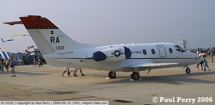 91-0102, 1991 Beechcraft T-1A Jayhawk C/N TT-43, Jayhawk resting up on the last day of Oceana's Airshow