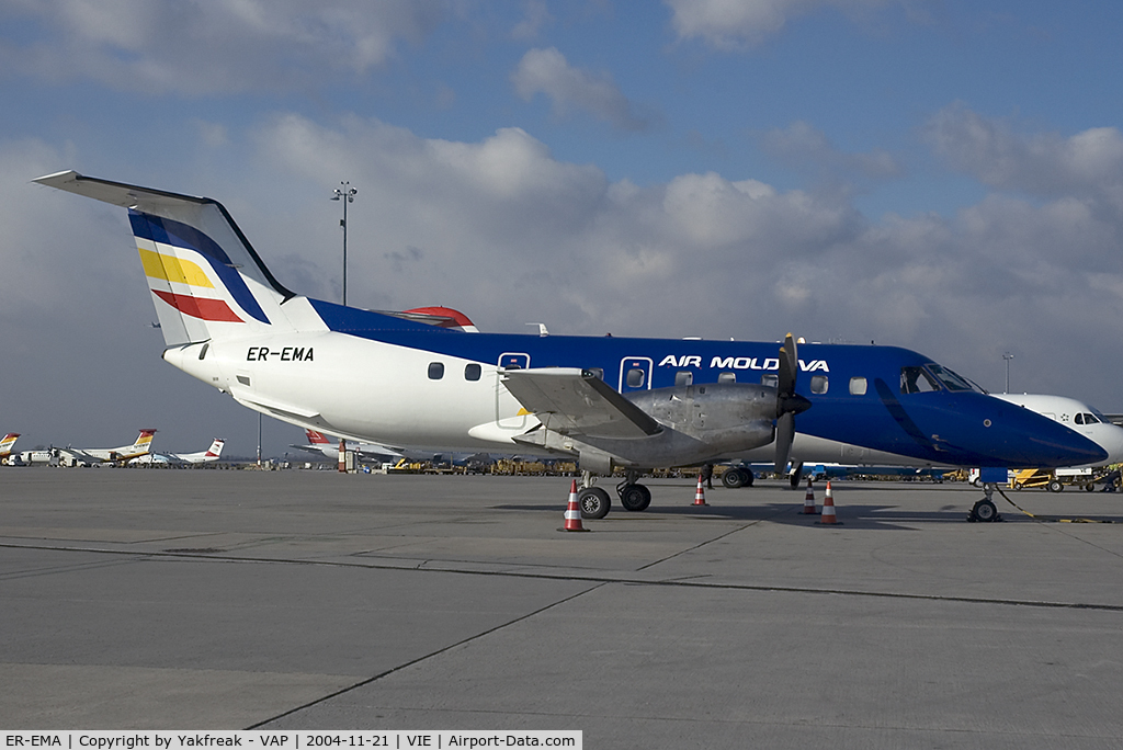 ER-EMA, 1990 Embraer EMB-120RT Brasilia C/N 120223, Air Moldova Embraer 120