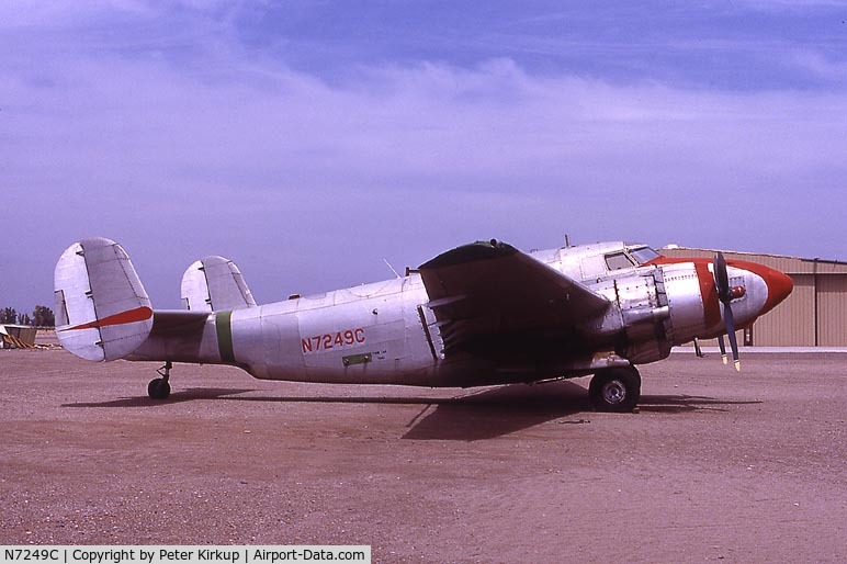 N7249C, Lockheed PV-2 Harpoon C/N 15-1137, Chandler Jul-81