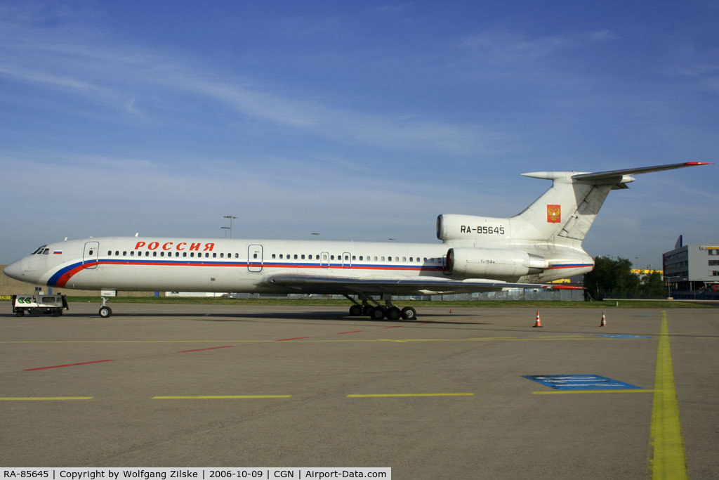 RA-85645, 1988 Tupolev Tu-154M C/N 88A782, rare visitor