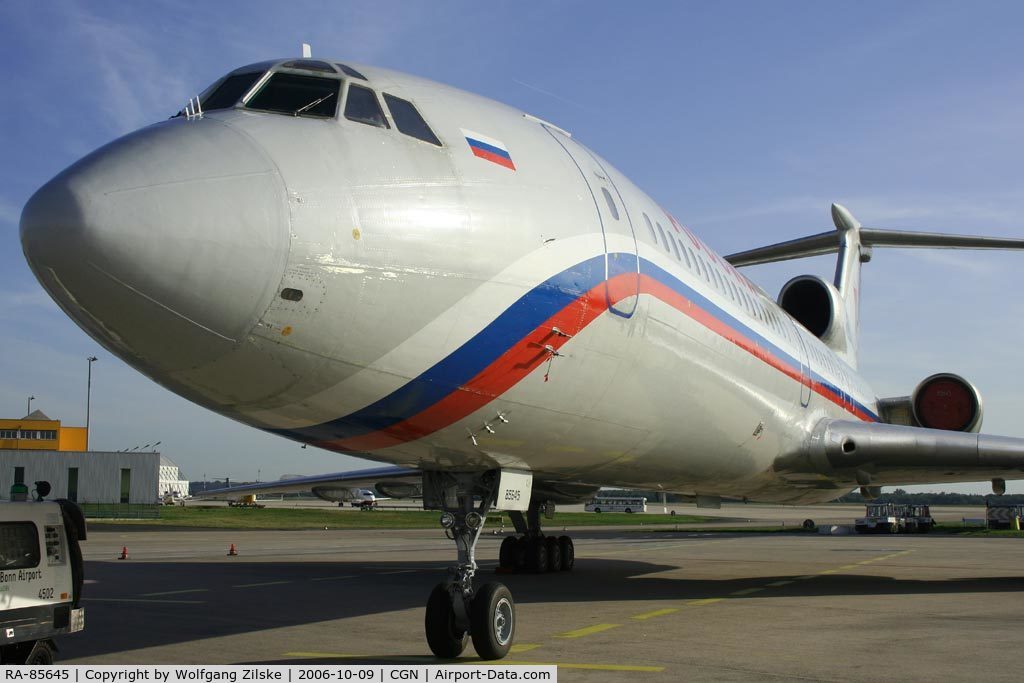 RA-85645, 1988 Tupolev Tu-154M C/N 88A782, rare visitor
