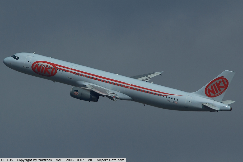 OE-LOS, 2001 Airbus A321-231 C/N 1487, Fly Niki Airbus 321 taking off at VIE