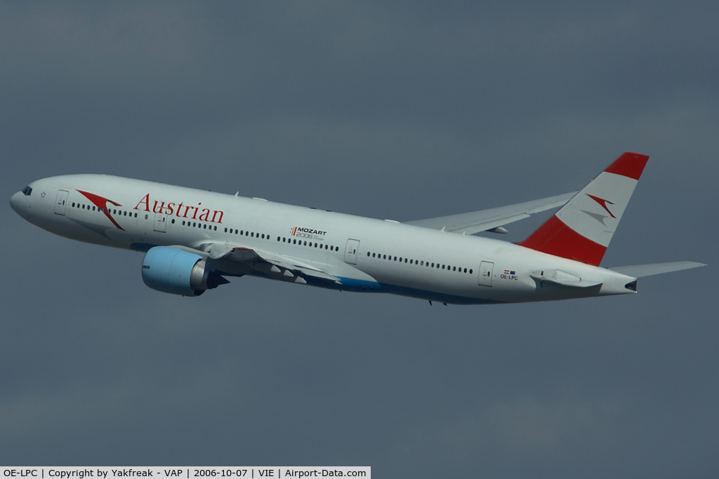 OE-LPC, 2002 Boeing 777-2Z9/ER C/N 29313, Austrian Airlines Boeing 777-200