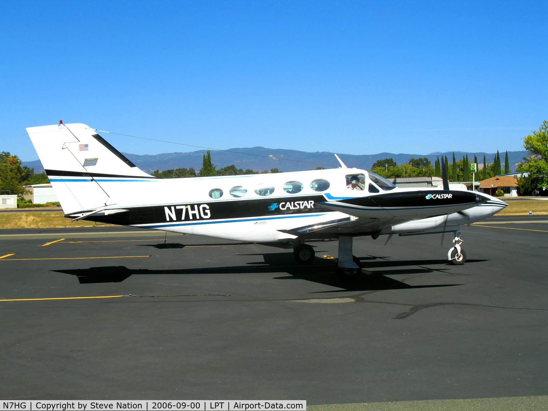 N7HG, 1975 Cessna 421B Golden Eagle C/N 421B0869, CALSTAR 1975 Cessna 421B @ Lampson Field (Lakeport), CA