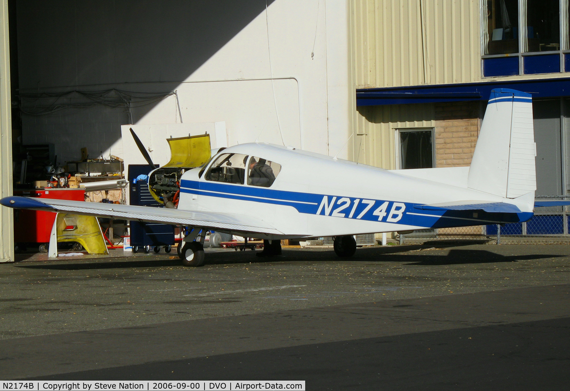 N2174B, 1968 SIAI-Marchetti S-205-22R C/N 393, Volare Aviation 1968 SIAI-Marchetti S.205/22R @ Gnoss Field (Novato), CA