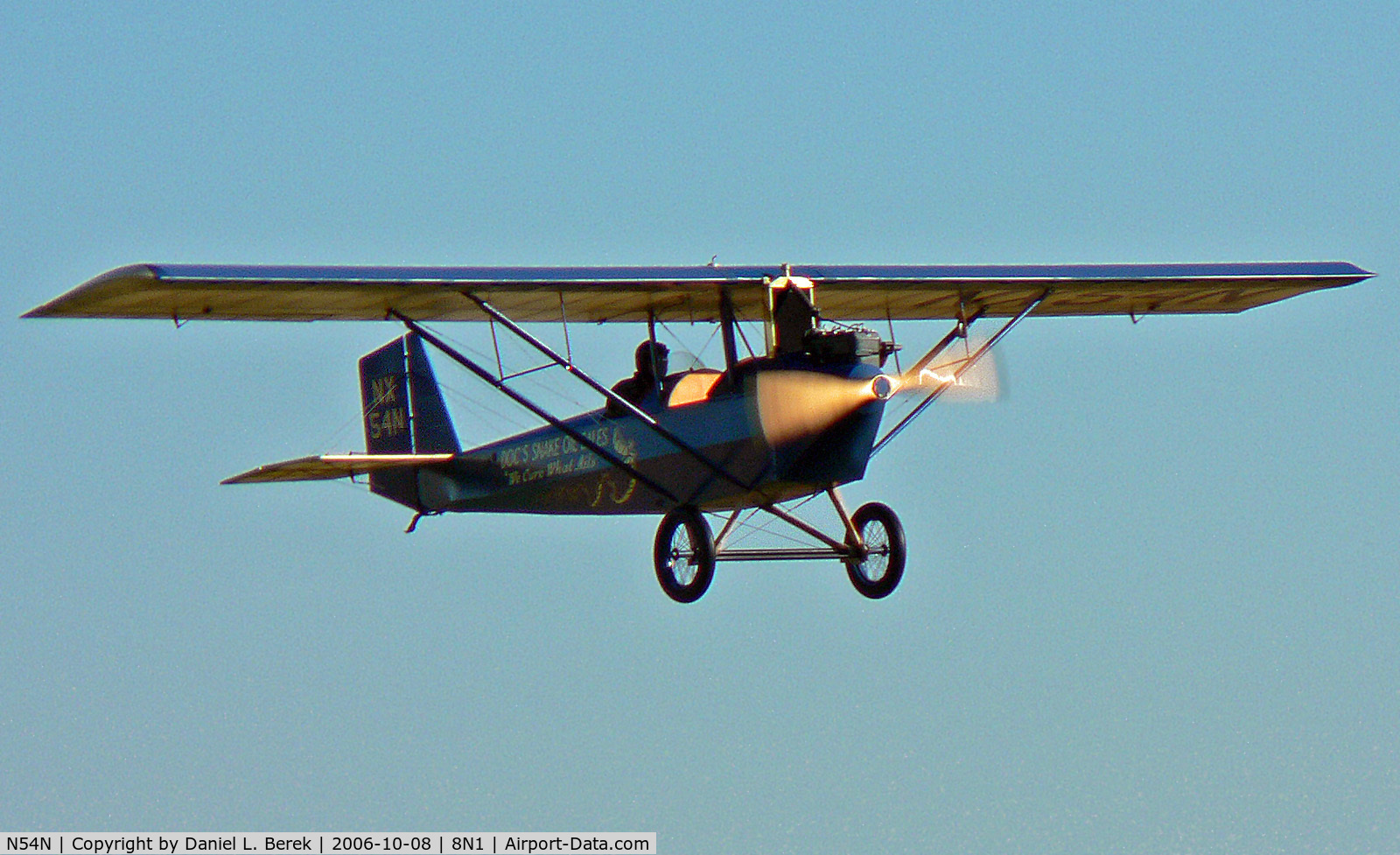 N54N, 1932 Pietenpol Air Camper C/N 1 (N54N), The Golden Age Air Museum's beautiful Pietenpol Air Camper passes overhead.