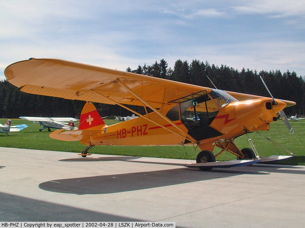 HB-PHZ, 1980 Piper PA-18-150 Super Cub C/N 18-8009039, week-end meeting at Speck