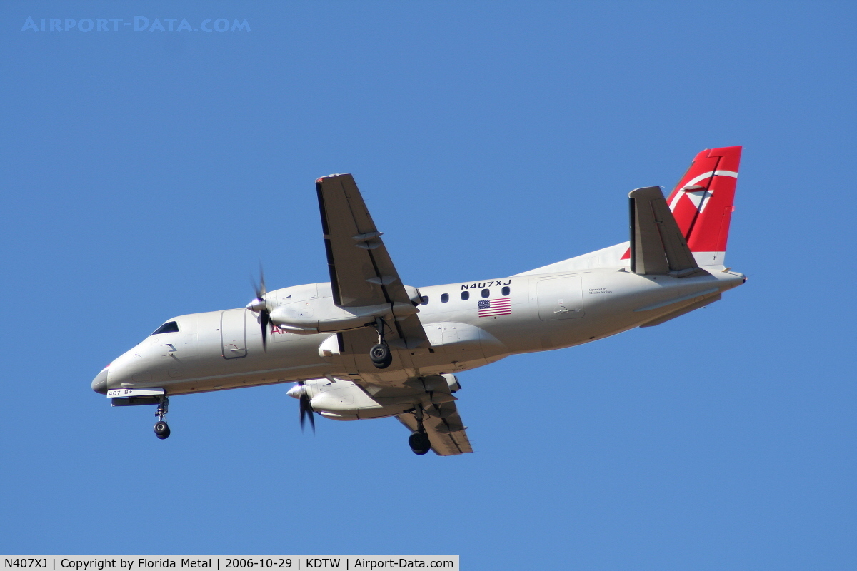 N407XJ, 1996 Saab 340B C/N 340B-407, With a nose cone still in the old colors