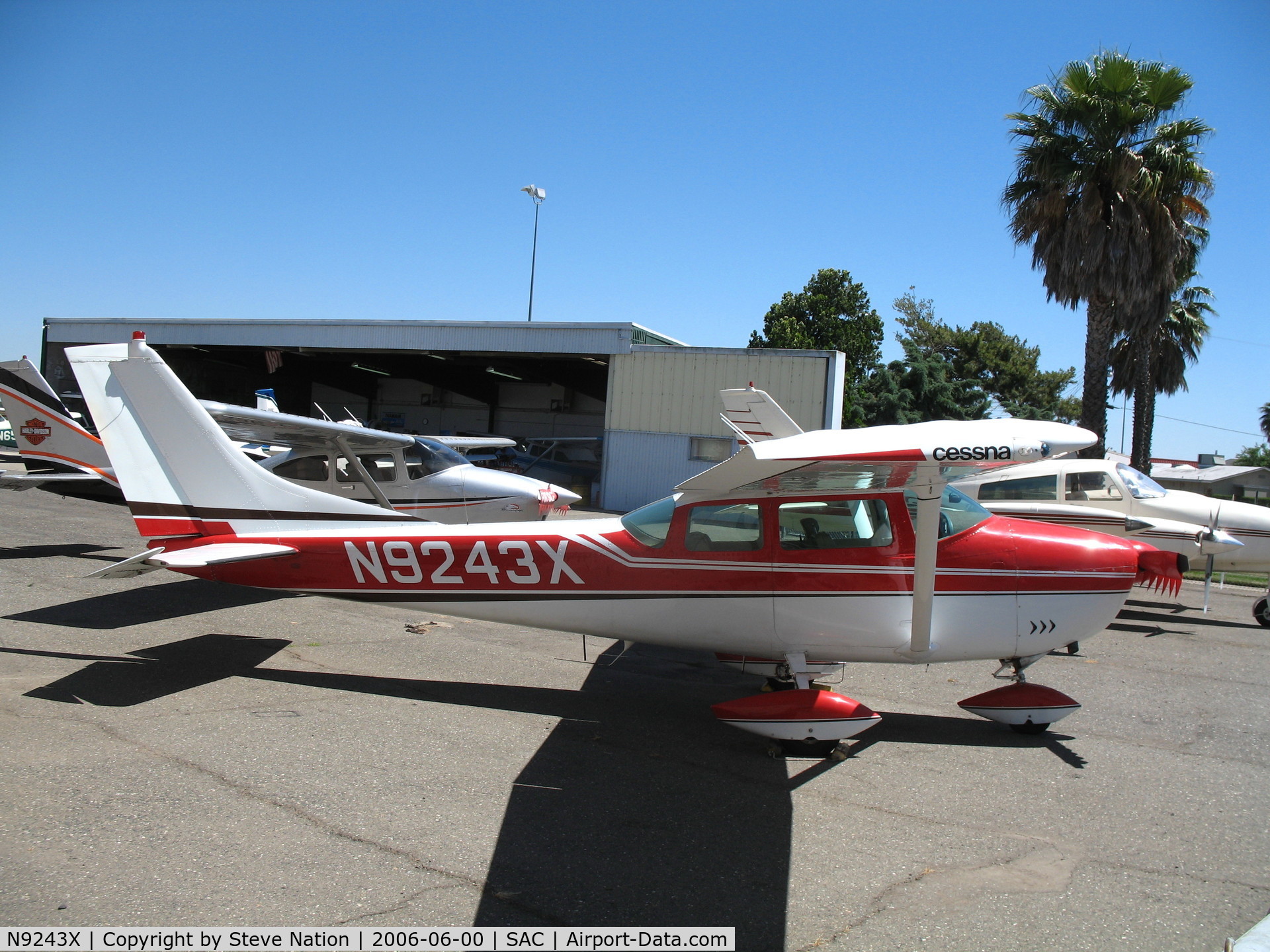 N9243X, 1961 Cessna 182E Skylane C/N 18253643, 1961 Cessna 182E @ Sacramento Executive Airport, CA