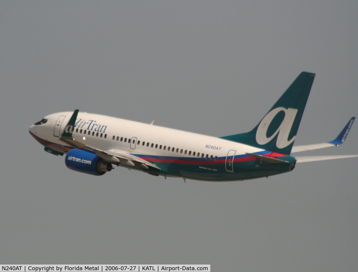 N240AT, 2005 Boeing 737-76N C/N 32657, Air Tran