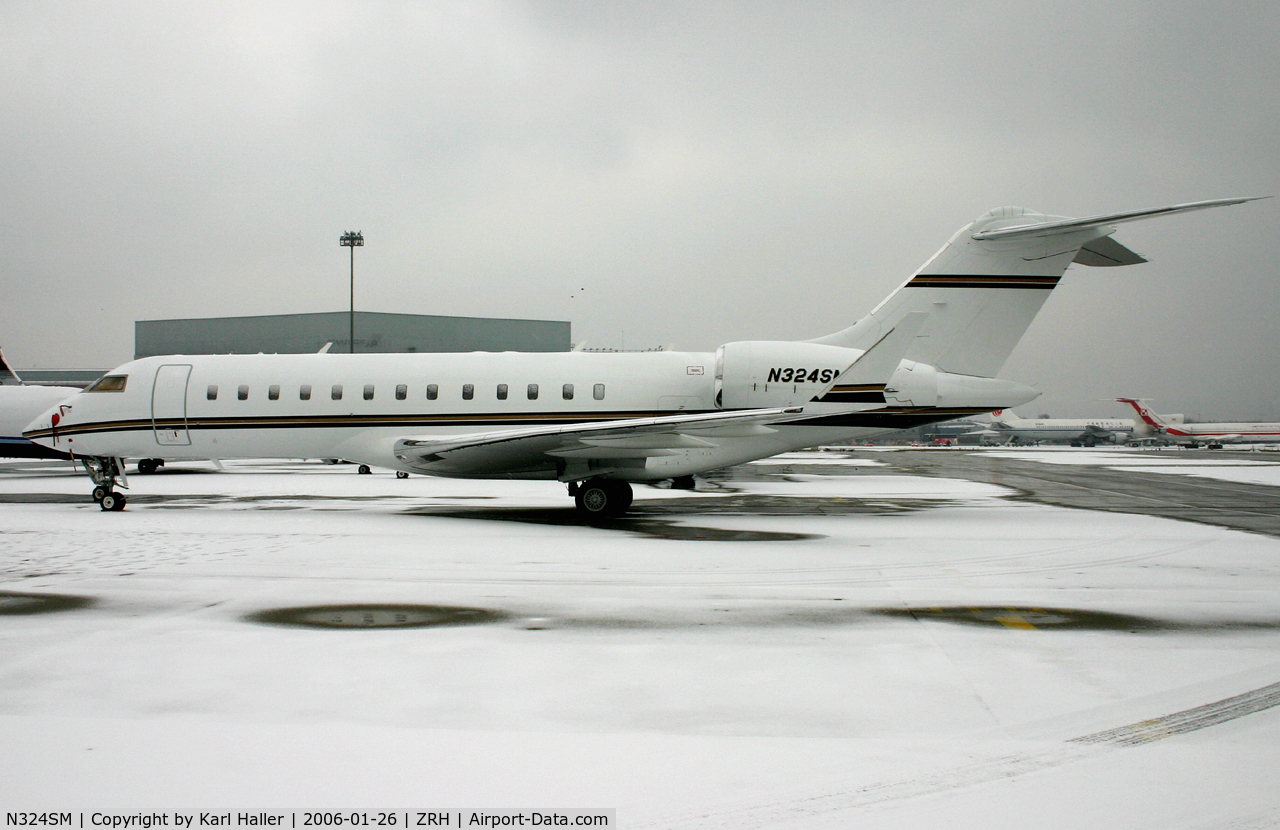 N324SM, 1999 Bombardier BD-700-1A10 Global Express C/N 9023, WEF gast in Davos