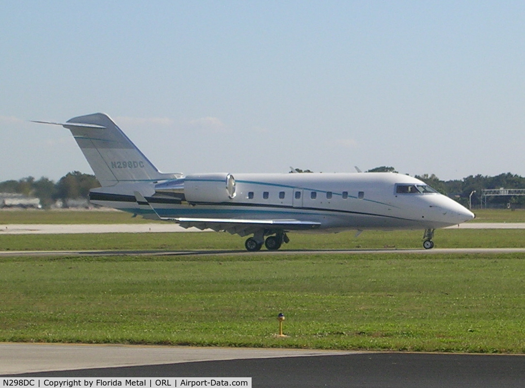 N298DC, 2001 Bombardier Challenger 604 (CL-600-2B16) C/N 5503, NBAA 2005