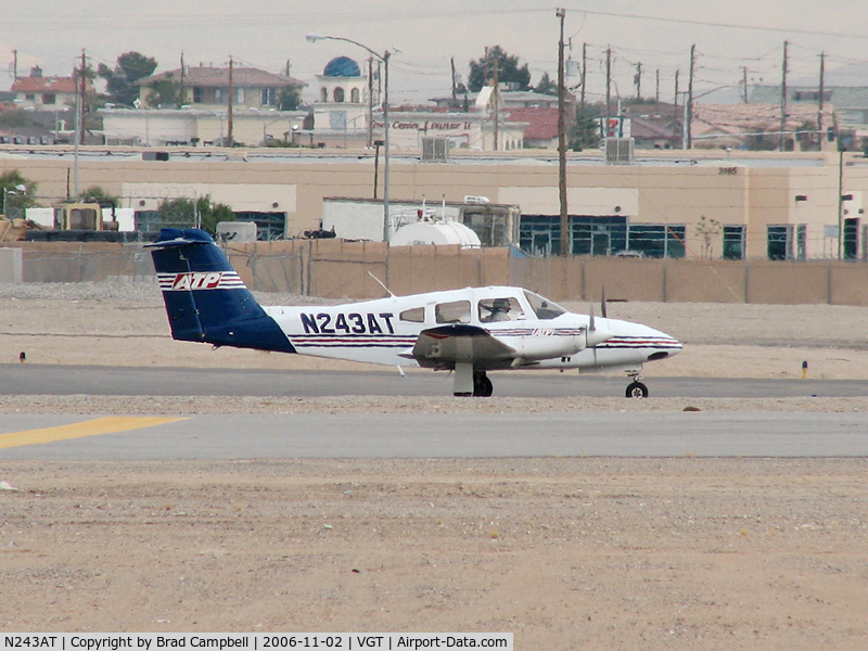 N243AT, 2000 Piper PA-44-180 Seminole C/N 4496042, Airline Transport Professionals Corp Of USA / 2000 Piper PA-44-180