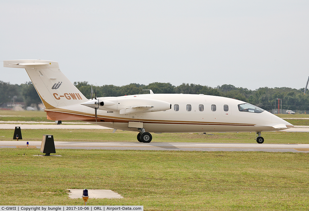 C-GWII, 2004 Piaggio P-180 Avanti C/N 1074, NBAA 2006