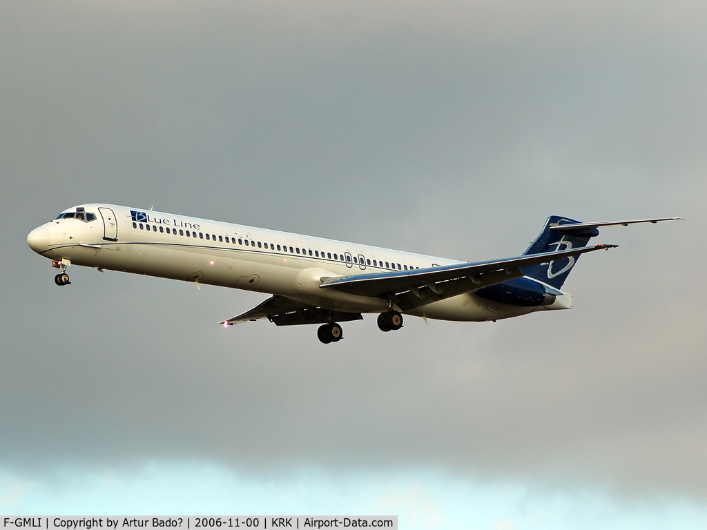 F-GMLI, 1991 McDonnell Douglas MD-83 (DC-9-83) C/N 53014, Blue Line