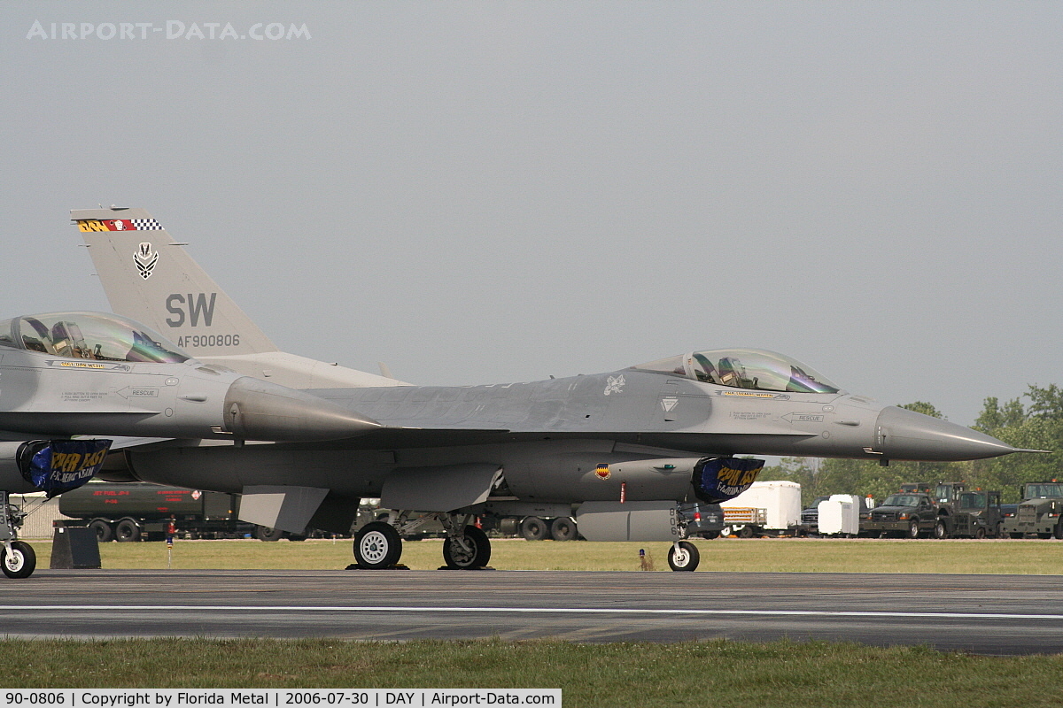 90-0806, 1990 General Dynamics F-16C Fighting Falcon C/N CC-6, F-16