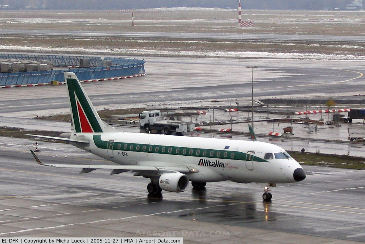 EI-DFK, 2004 Embraer 170LR (ERJ-170-100LR) C/N 17000033, the Snoopy nose of Alitalia