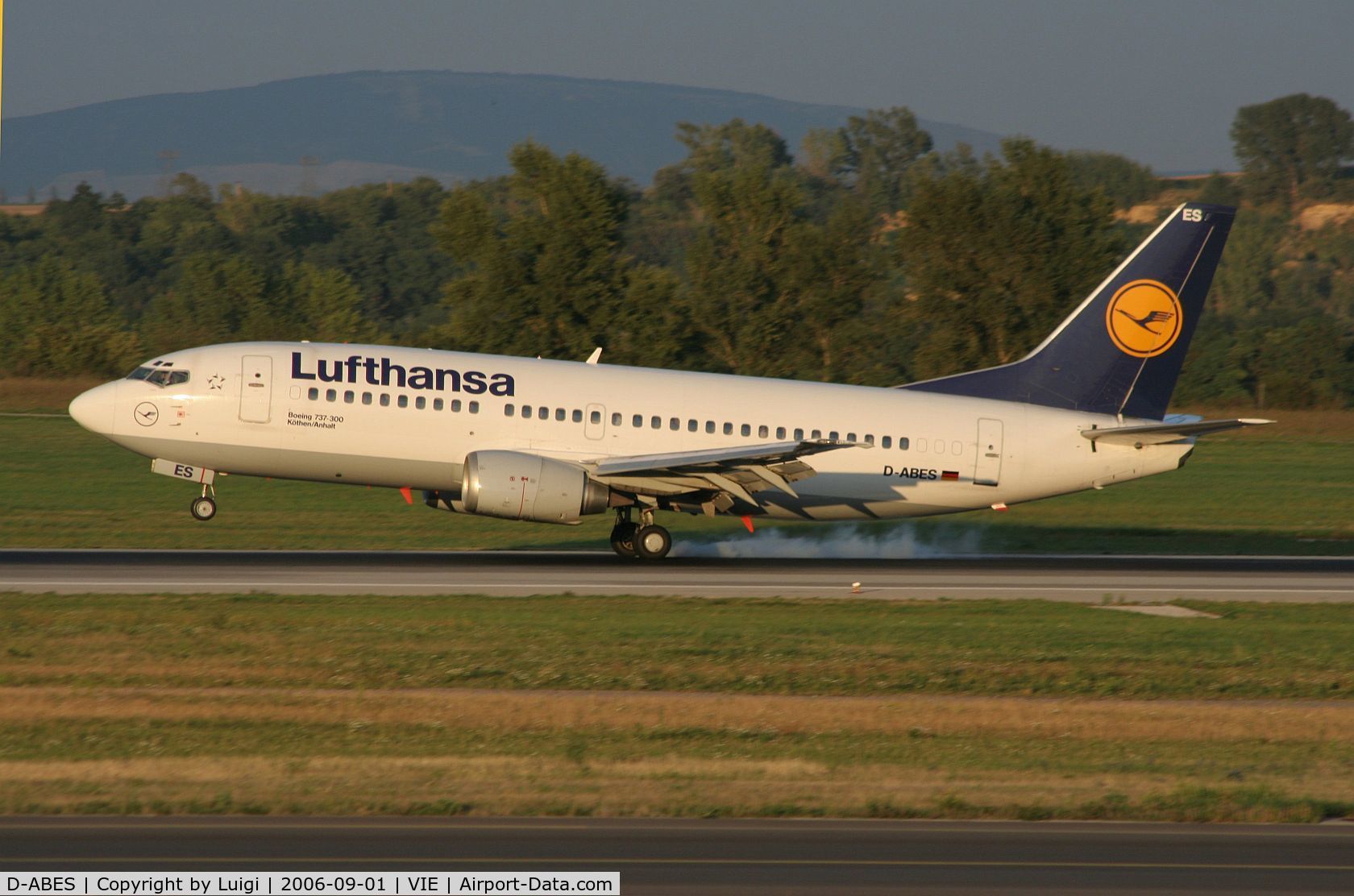 D-ABES, 1992 Boeing 737-330 C/N 26432, Lufthansa 737-300