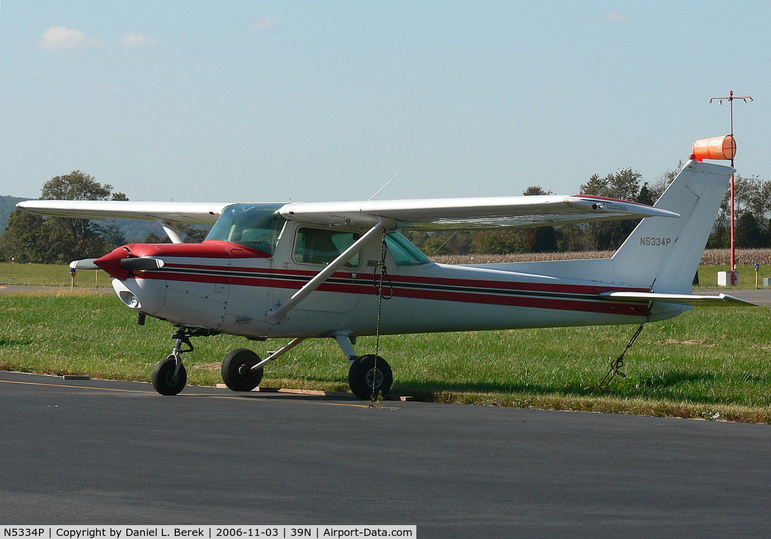 N5334P, 1981 Cessna 152 C/N 15284918, Cute 1981 Cessna 152 enjoys the New Jersey fall foliage at Princeton Airport.