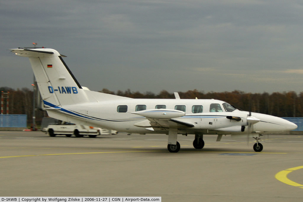 D-IAWB, 1990 Piper PA-42-720 Cheyenne IIIA C/N 42-5501054, visitor