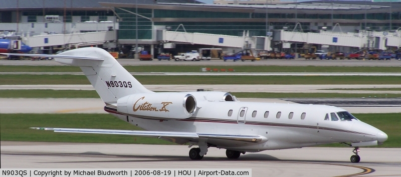 N903QS, 2001 Cessna 750 Citation X C/N 750-0162, Rolling on 12R. From the Air Terminal Museum