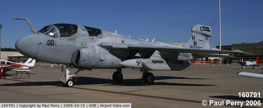 160791, Grumman EA-6B Prowler C/N P-78, Tanks and jammers, but no HARM. Too bad, she looks great with a killer under the wing
