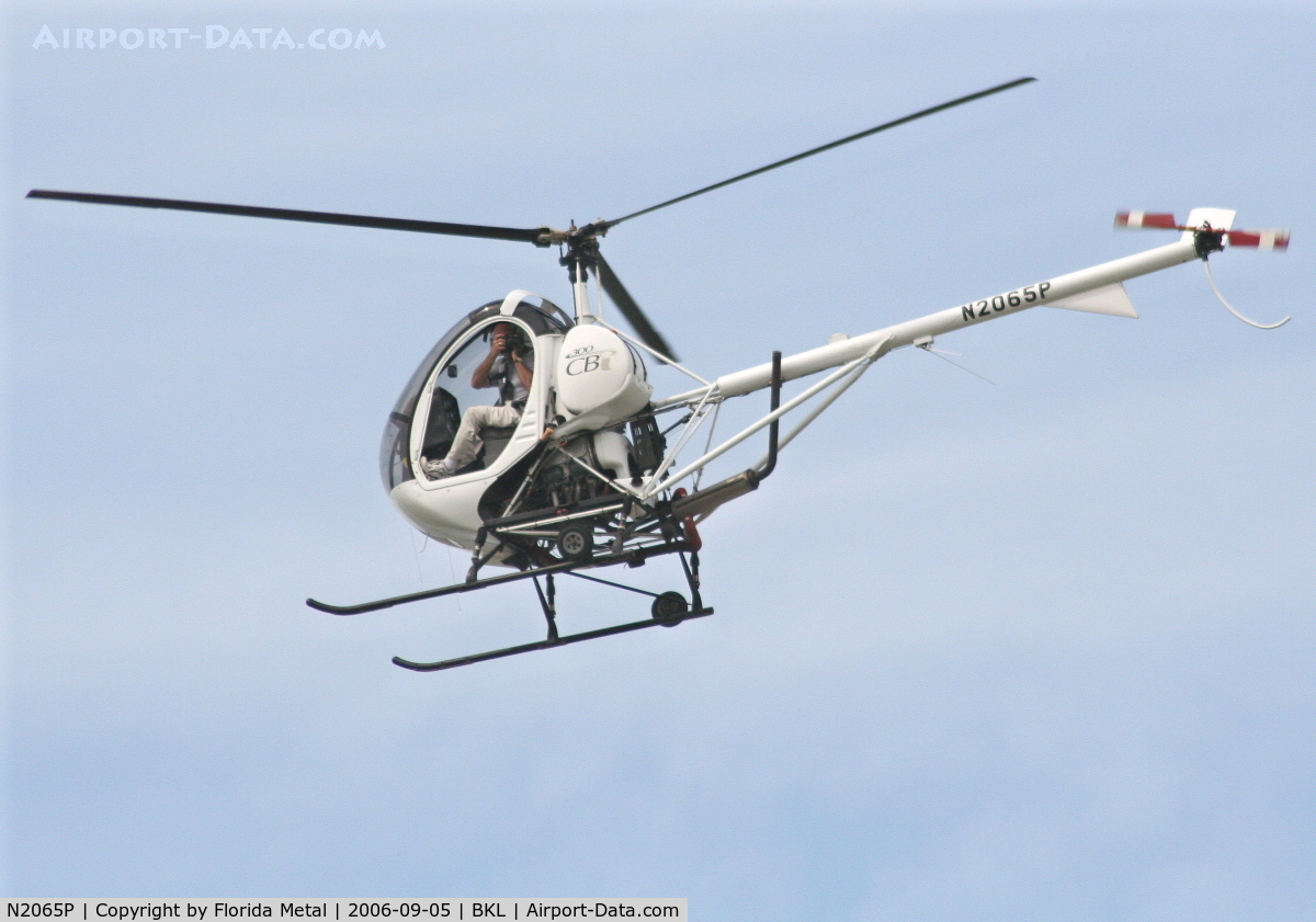 N2065P, 2002 Schweizer 269C-1 C/N 0140, Helicopter
