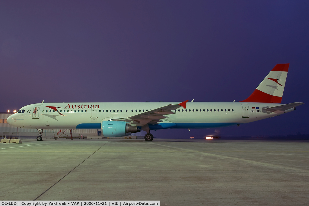 OE-LBD, 1998 Airbus A321-211 C/N 920, Austrian Airlines Airbus 321