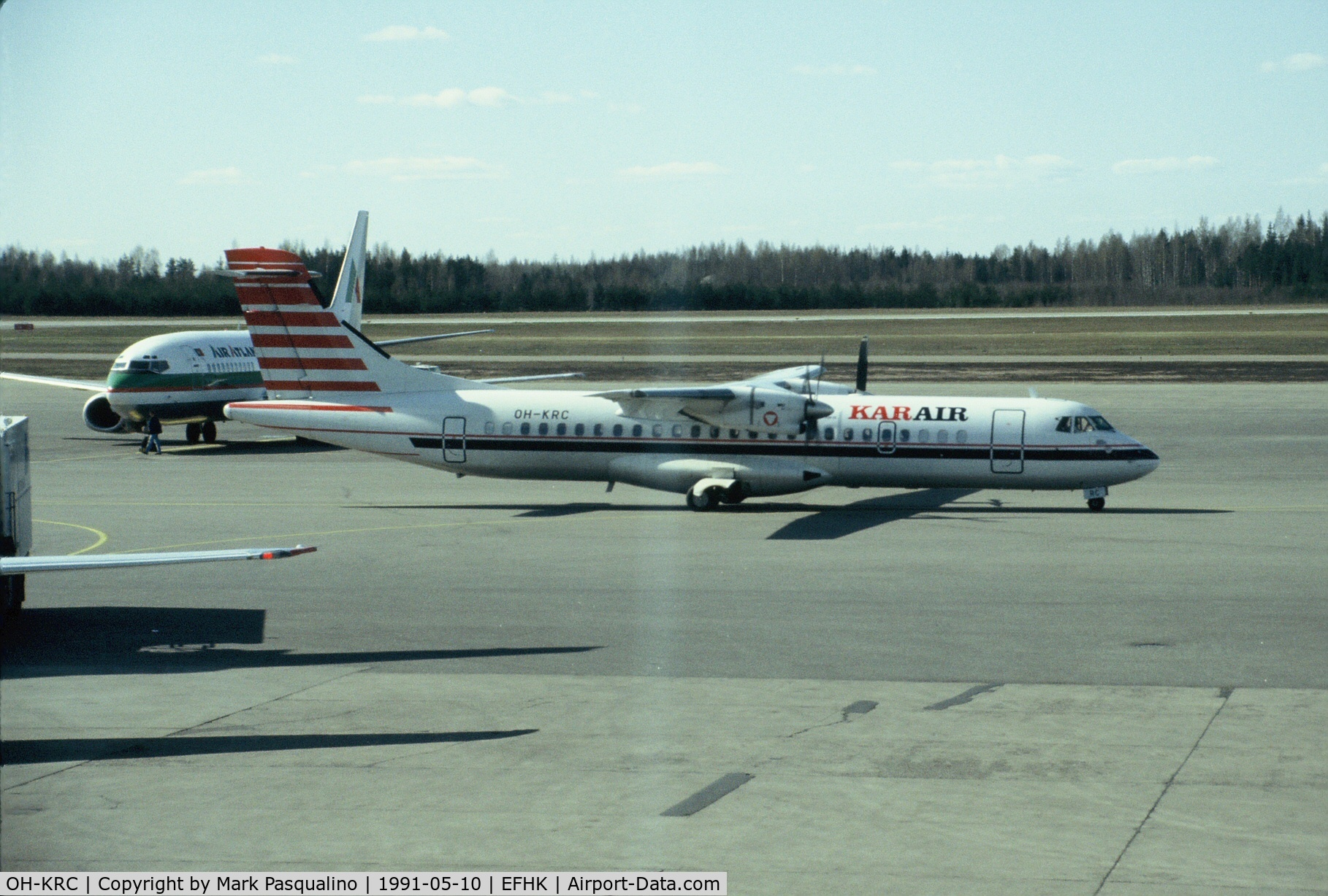 OH-KRC, 1989 ATR 72-201 C/N 145, ATR-72