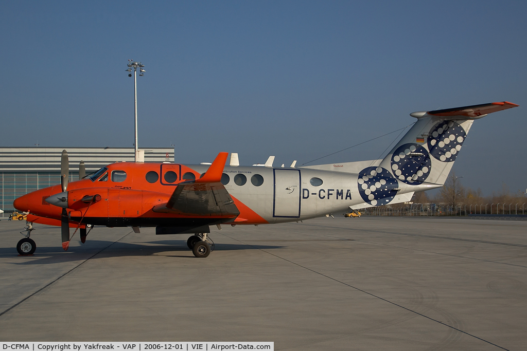 D-CFMA, 1993 Beech Super King Air 350 C/N FL-76, Beech 200 King Air