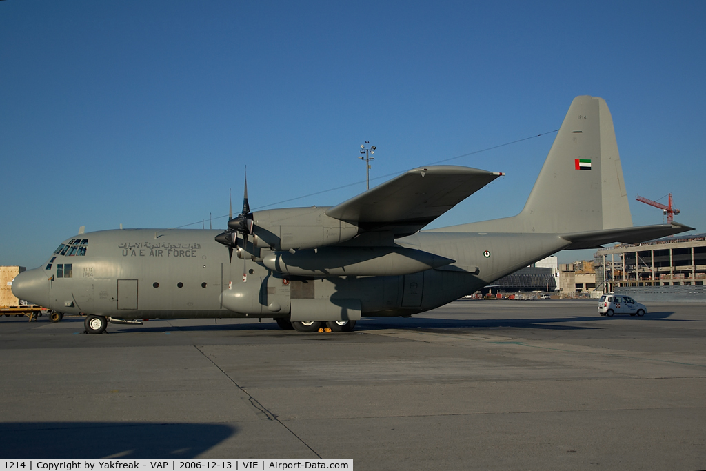 1214, 1991 Lockheed C-130H Hercules C/N 382-4882, United Arab Emirates Lockheed C130 Hercules