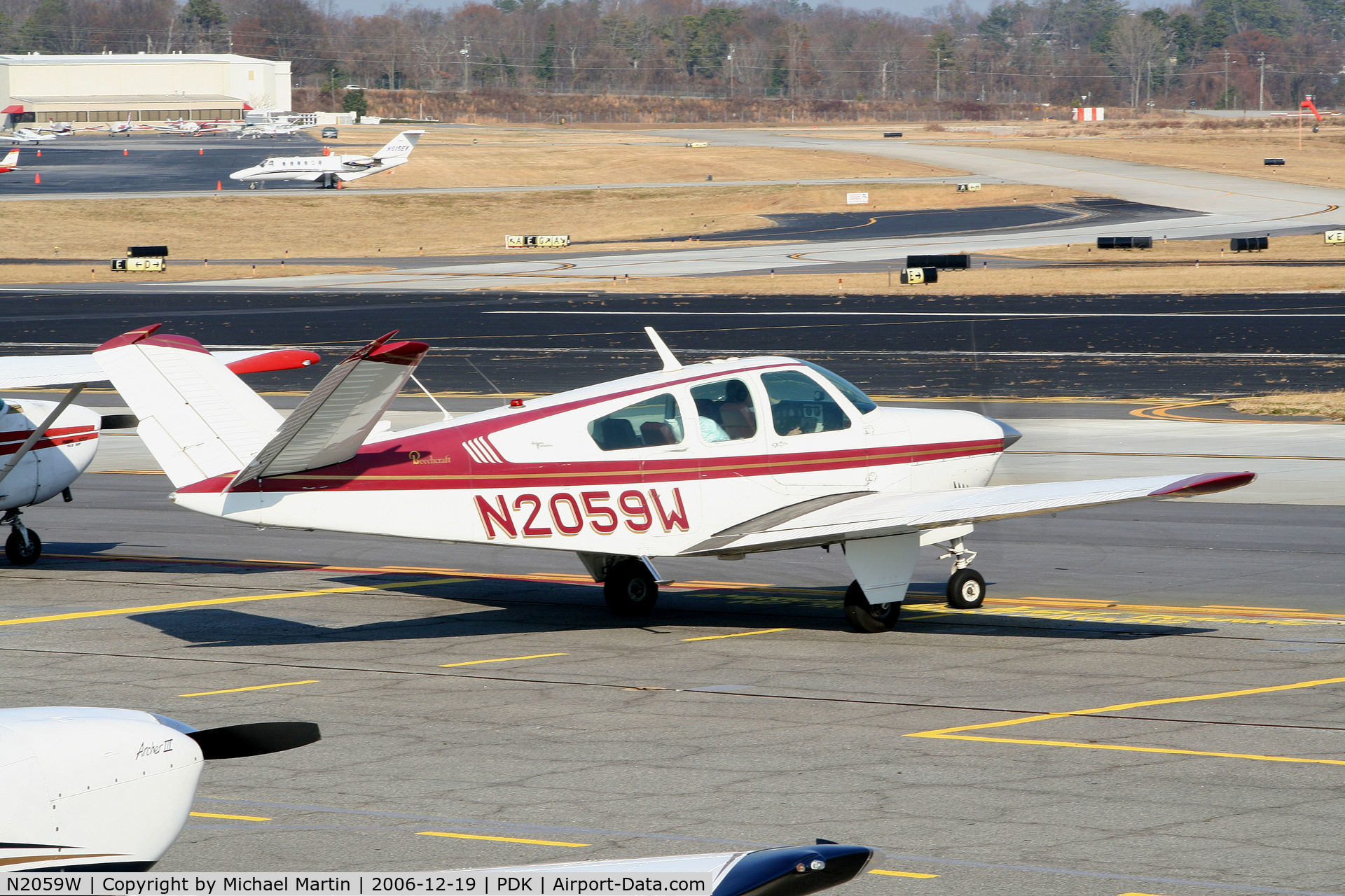N2059W, 1965 Beech V35 Bonanza C/N D-7993, Taxing to Runway 2L