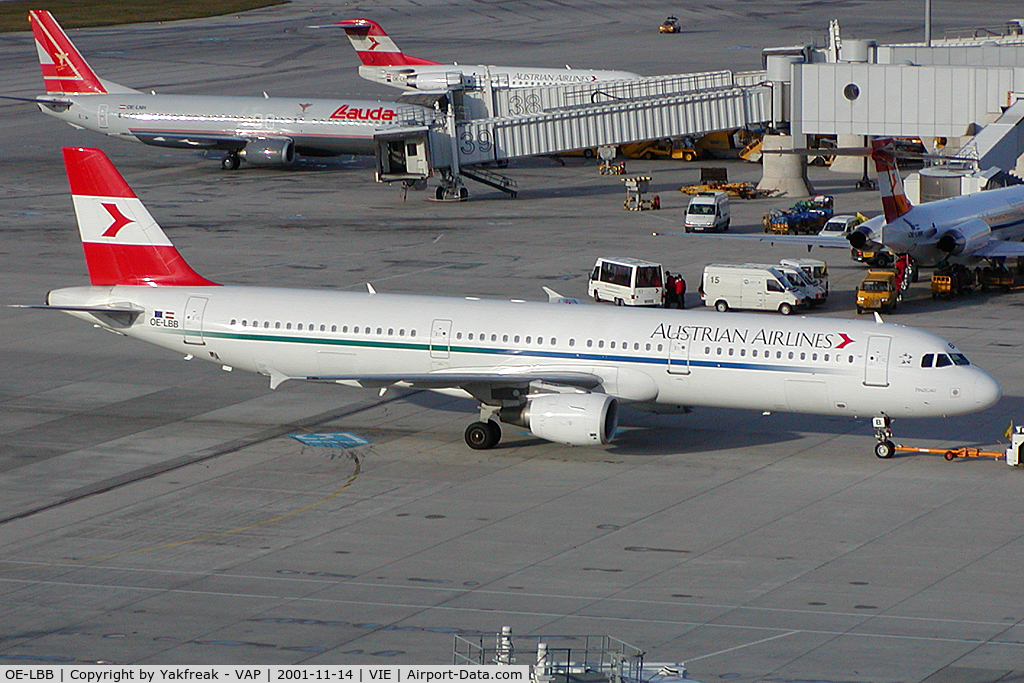 OE-LBB, 1995 Airbus A321-111 C/N 570, Airbus 321 Austrian Airlines