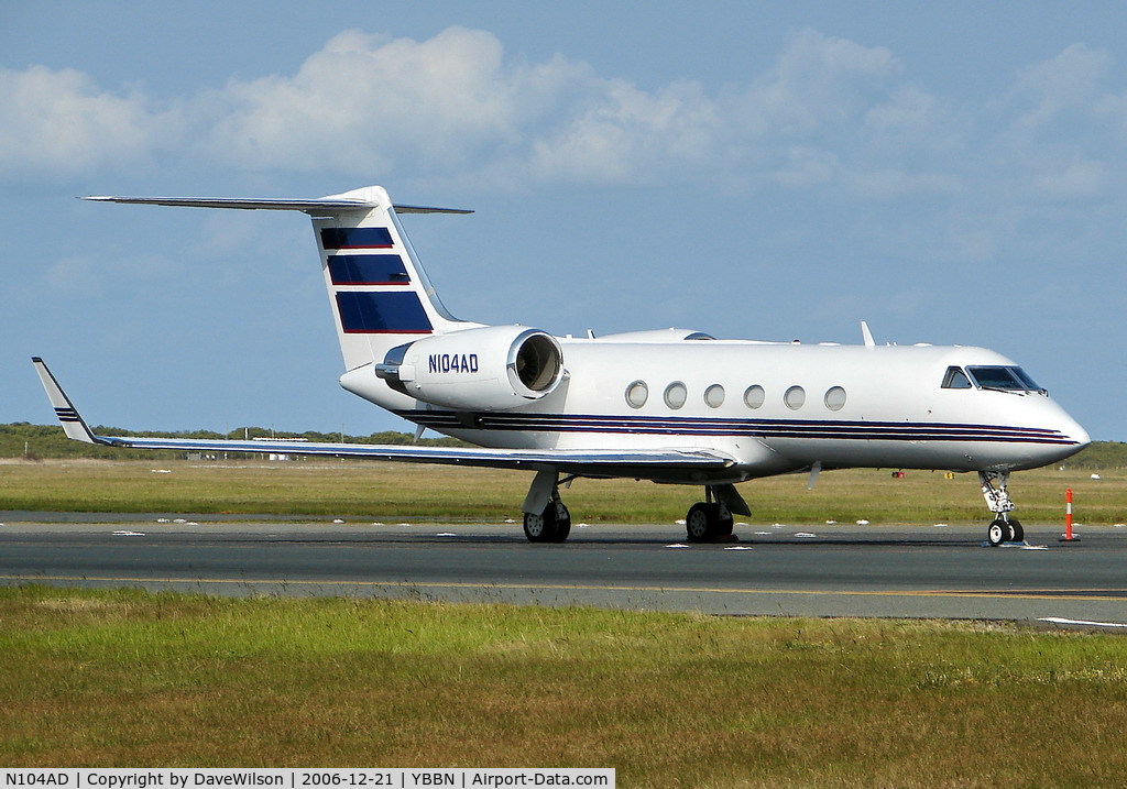 N104AD, 2000 Gulfstream Aerospace G-IV C/N 1406, Seen here a the GA
