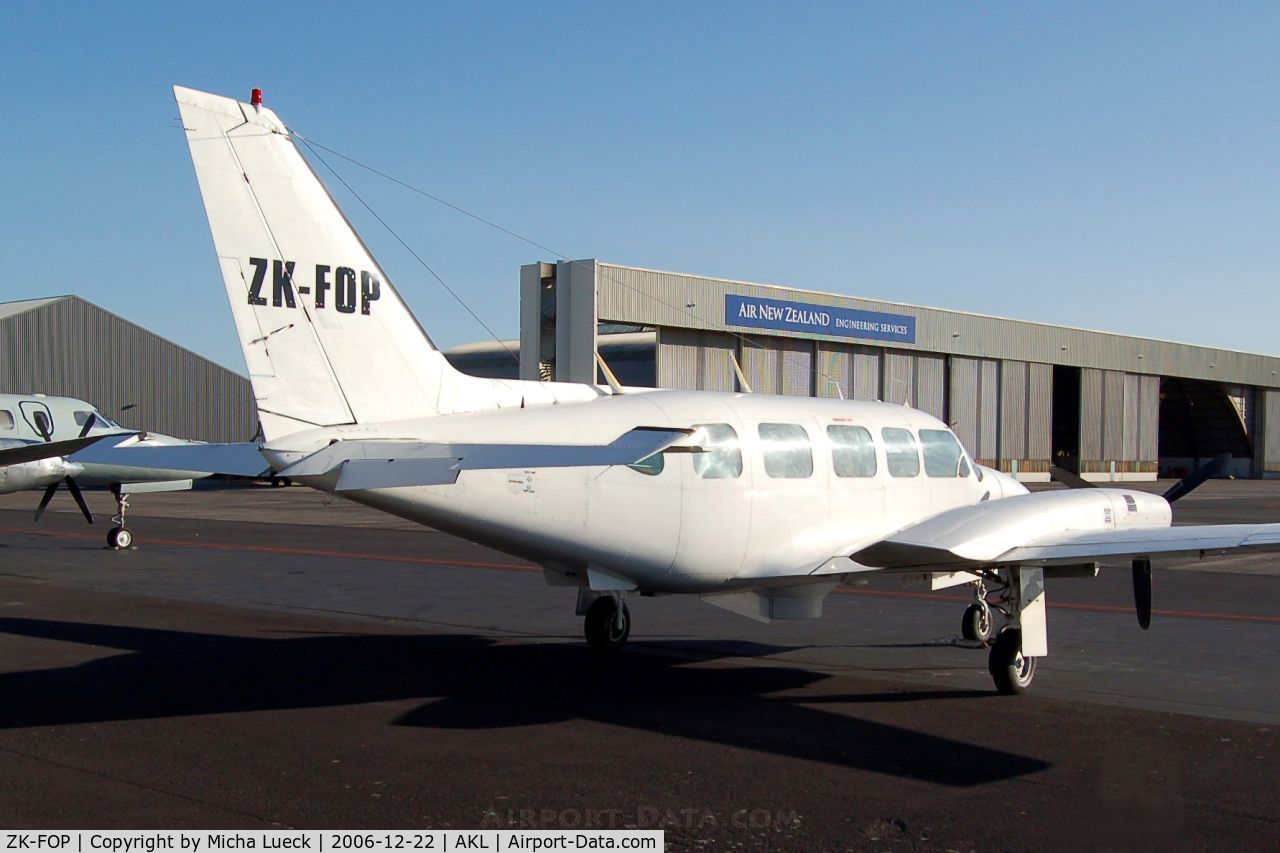 ZK-FOP, Piper PA-31-350 Chieftain C/N 31-7405227, Parked in Auckland